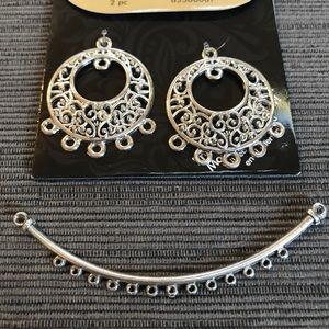 ANT SILVER METAL BAILS FOCAL  CHANDELIER EARRINGS
